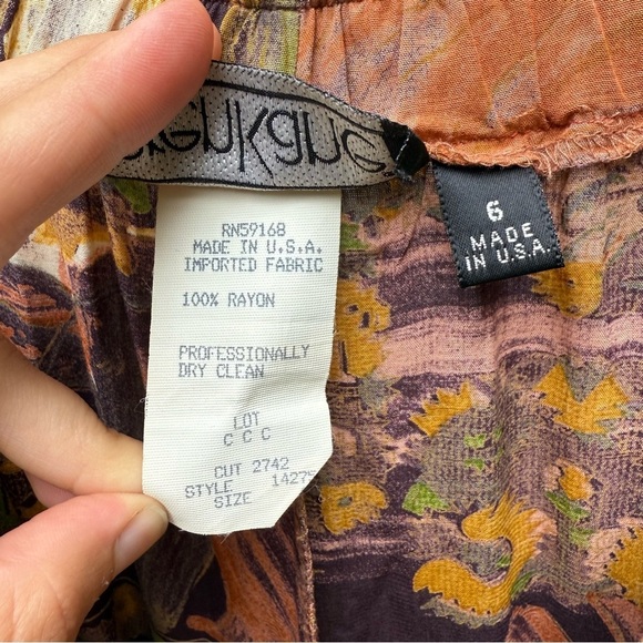 Vintage 80s Karen Kane Ultra High Waist Floral Pleated Gaucho Short Pants 6 - Picture 8 of 8